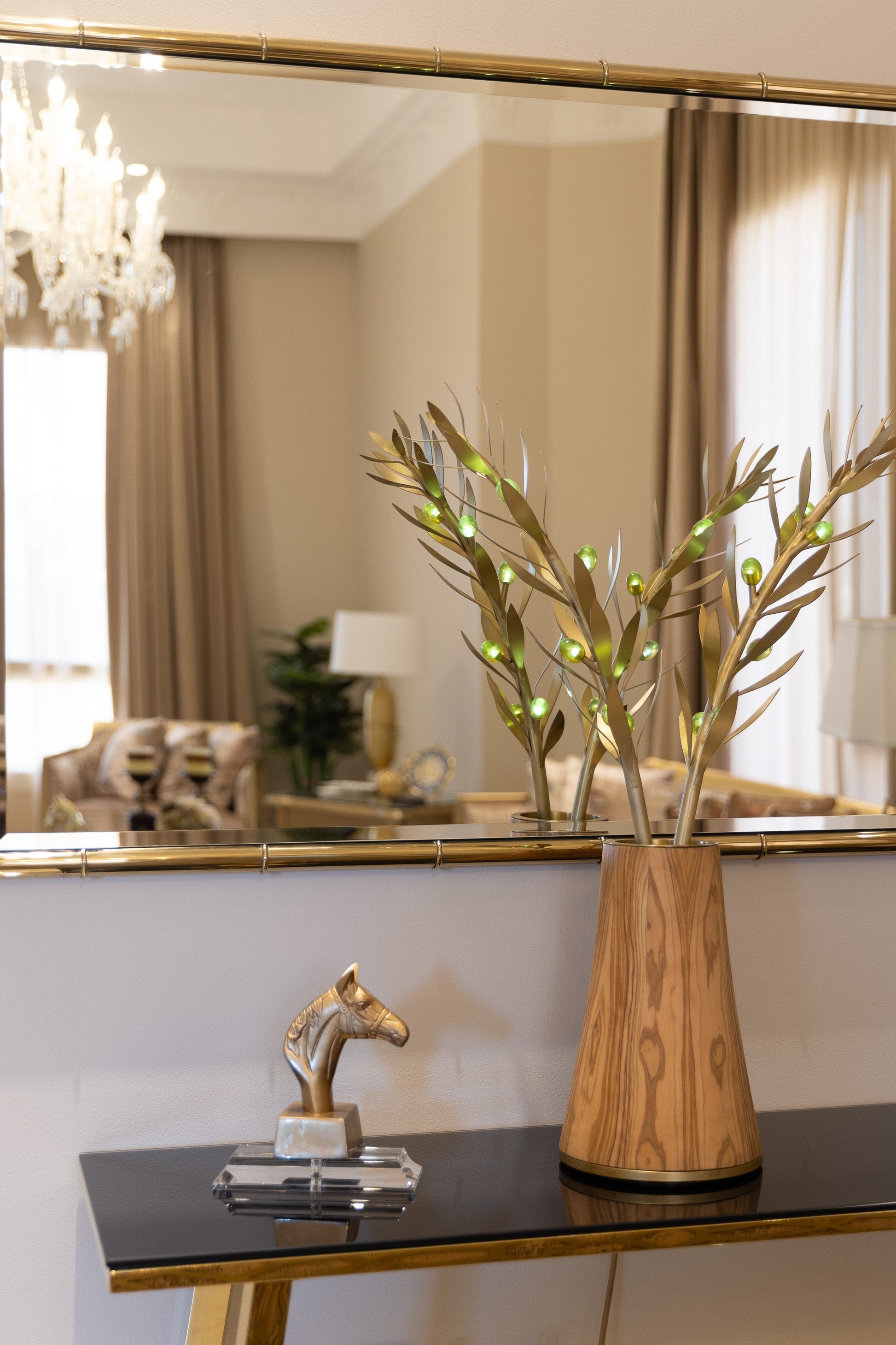 Zaytuna Table Lamp tajrid