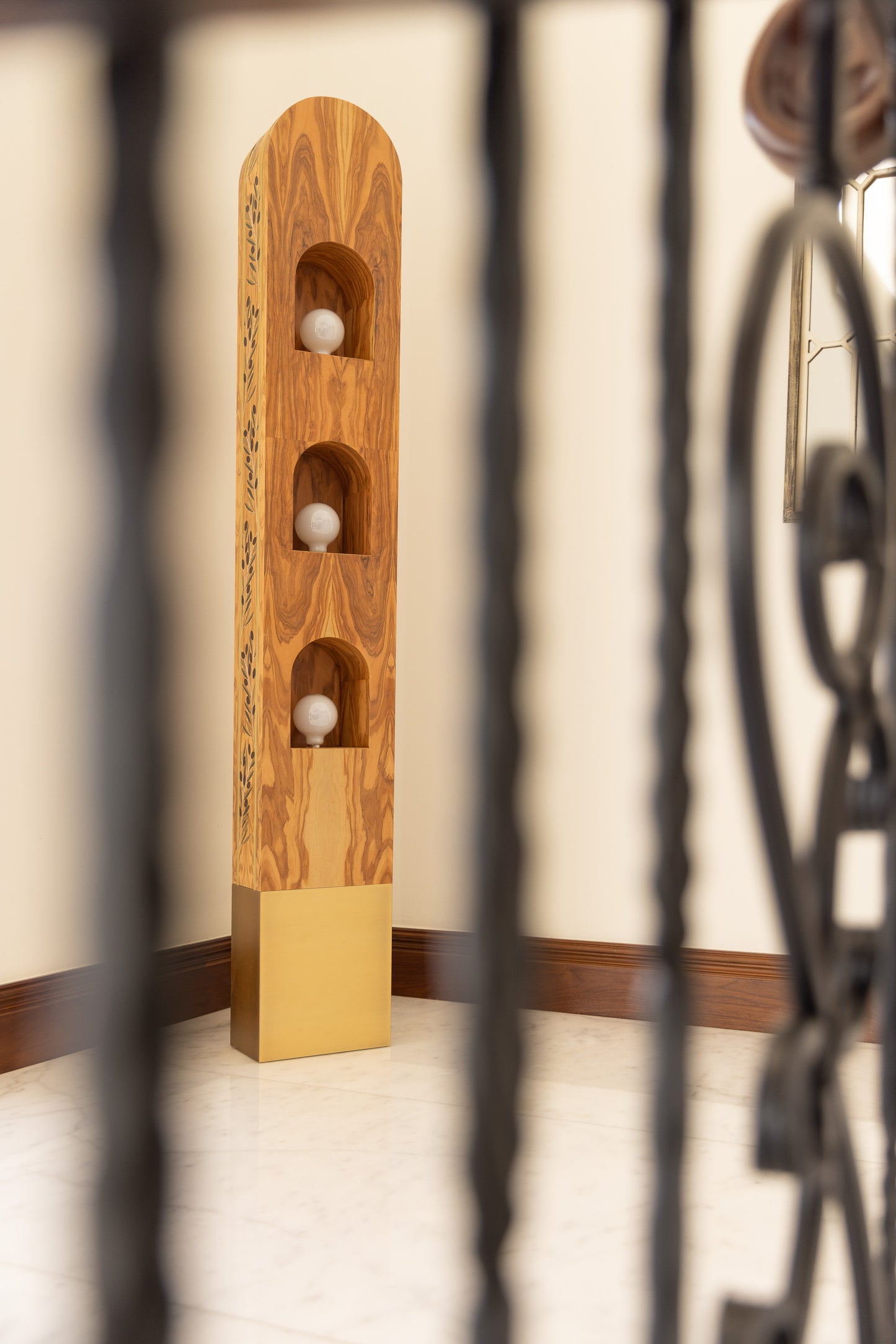 Mishkat Floor Lamp tajrid