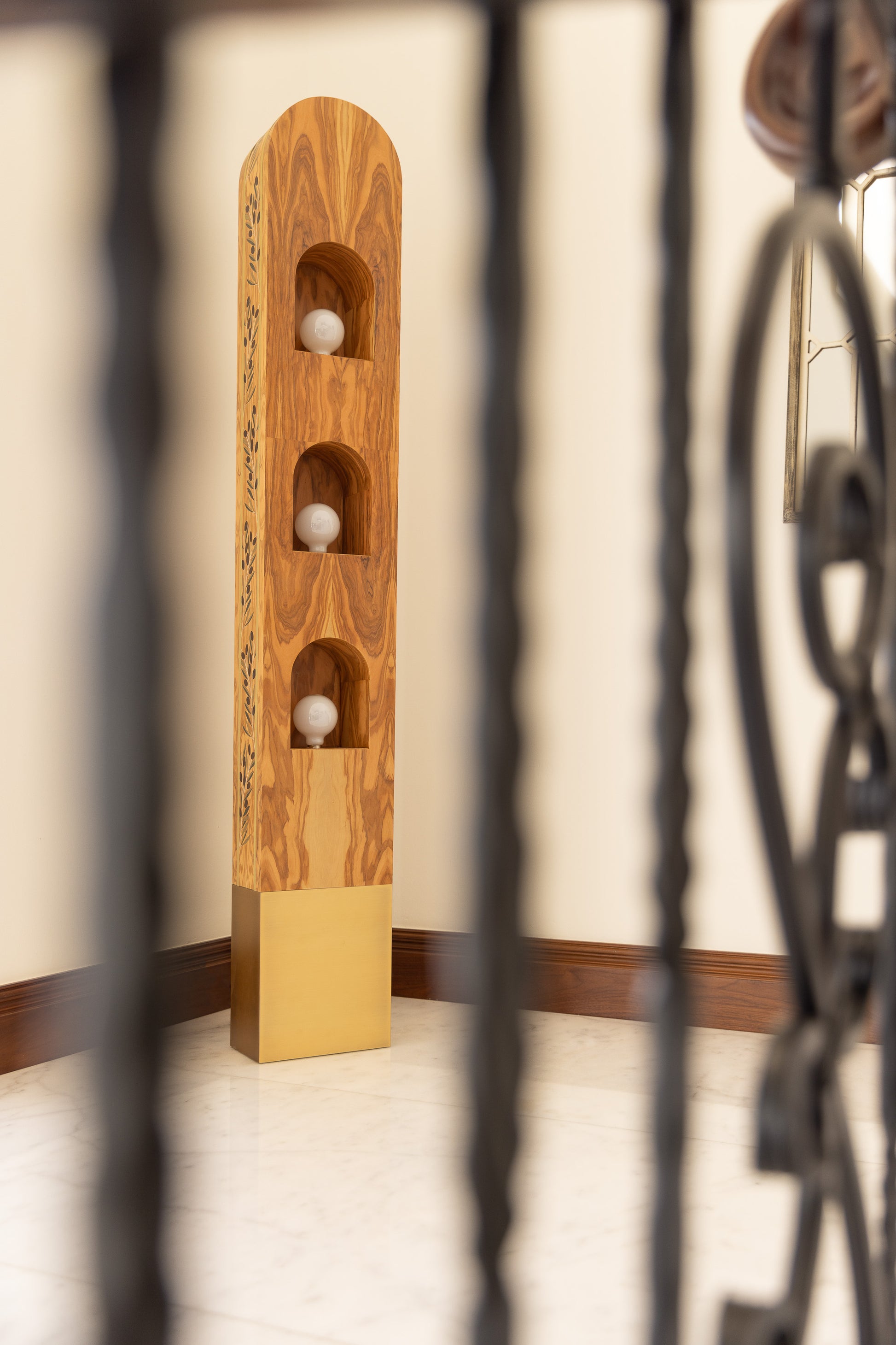 Mishkat Floor Lamp tajrid