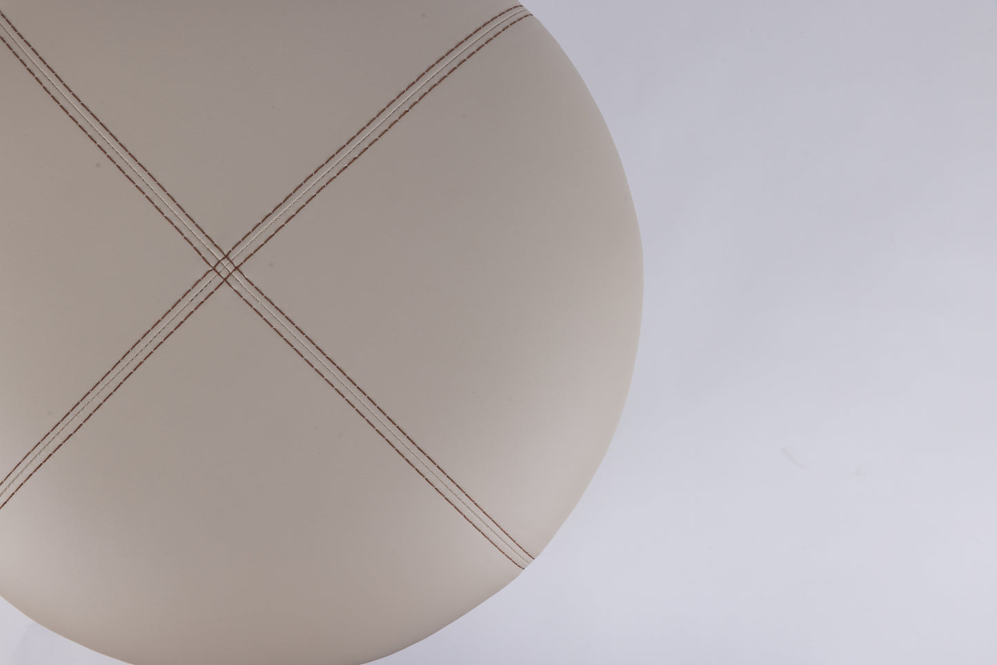 Riwaq Pedestal Fluted Pouf