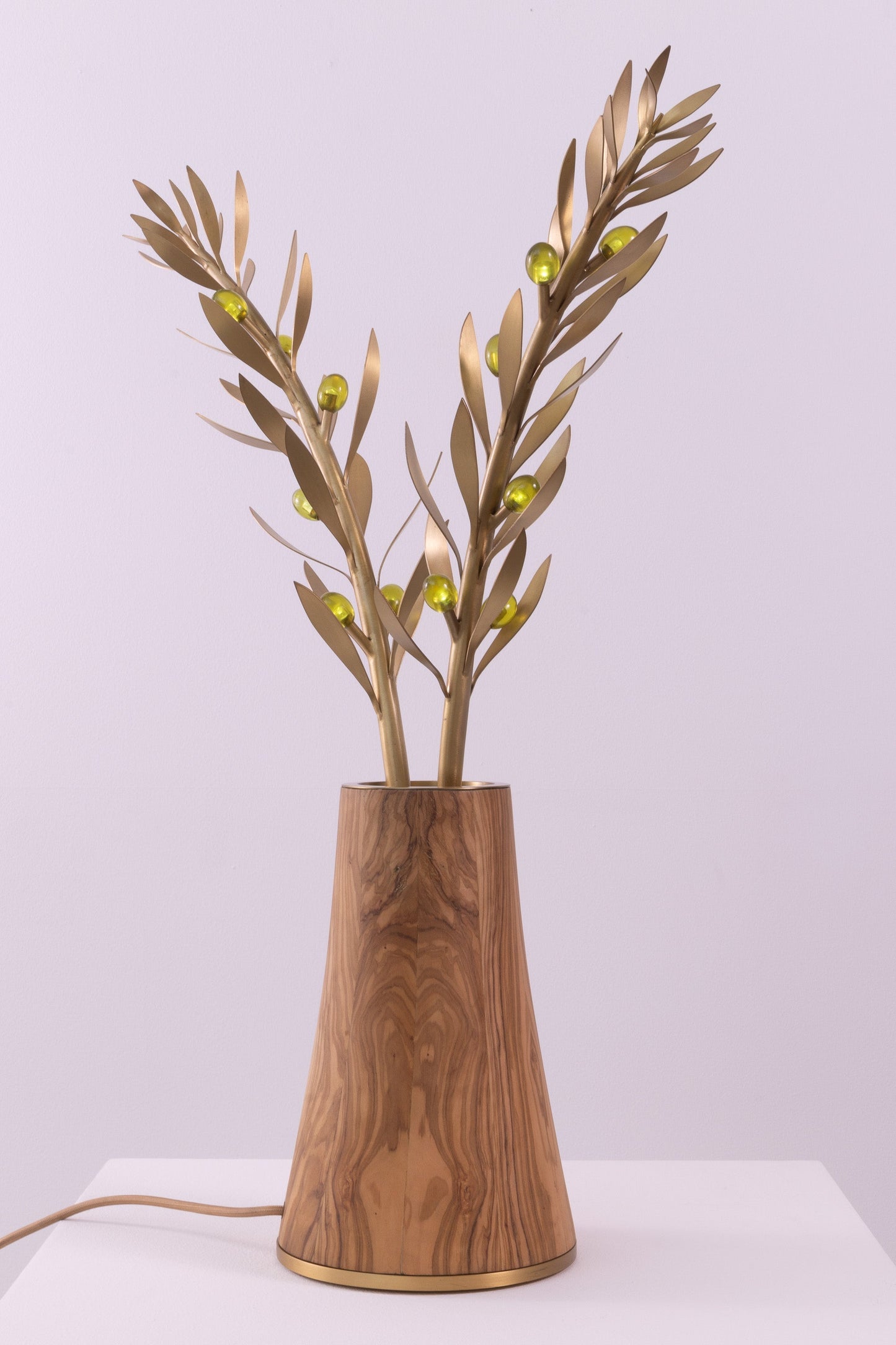 Zaytuna Table Lamp tajrid