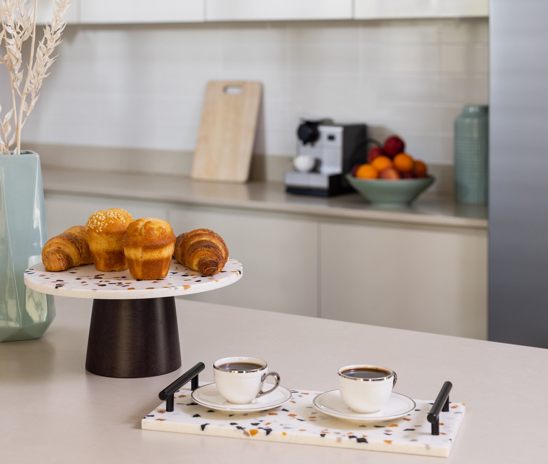 Match the terrazzo cake stand with a terrazzo coffee tray