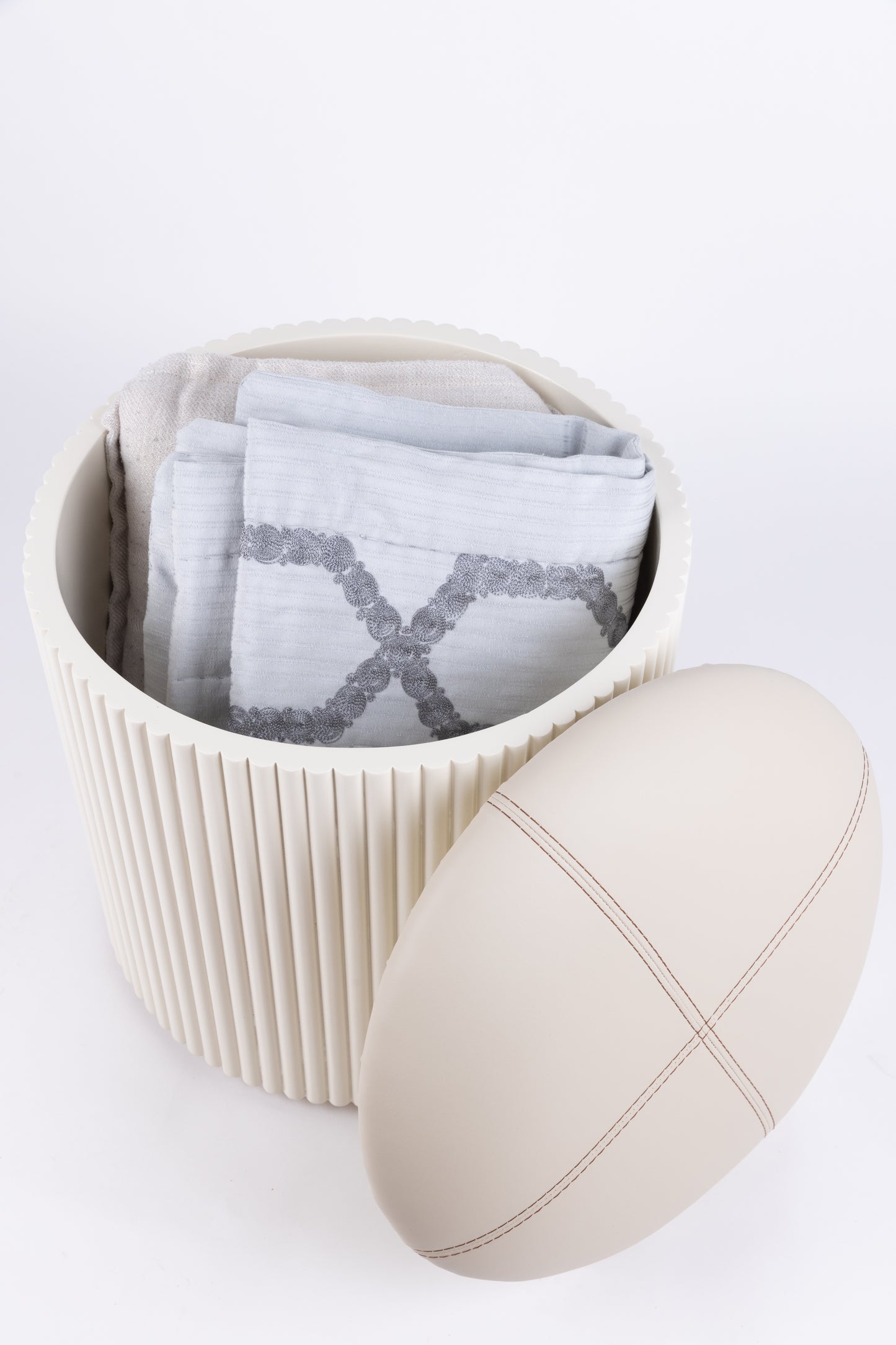 Off-White Fluted Storage Pouf